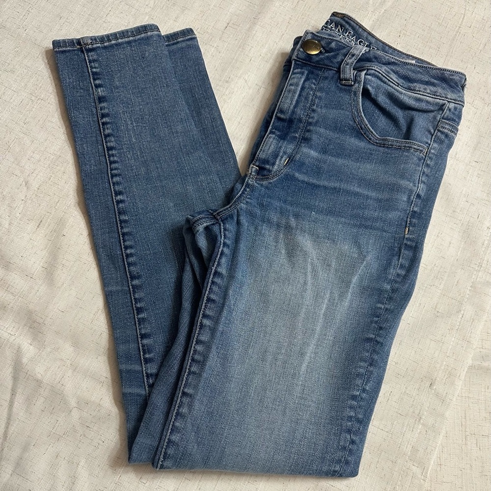 American Eagle Outfitters Blue Skinny Jeans 💙 - Picture 2 of 10